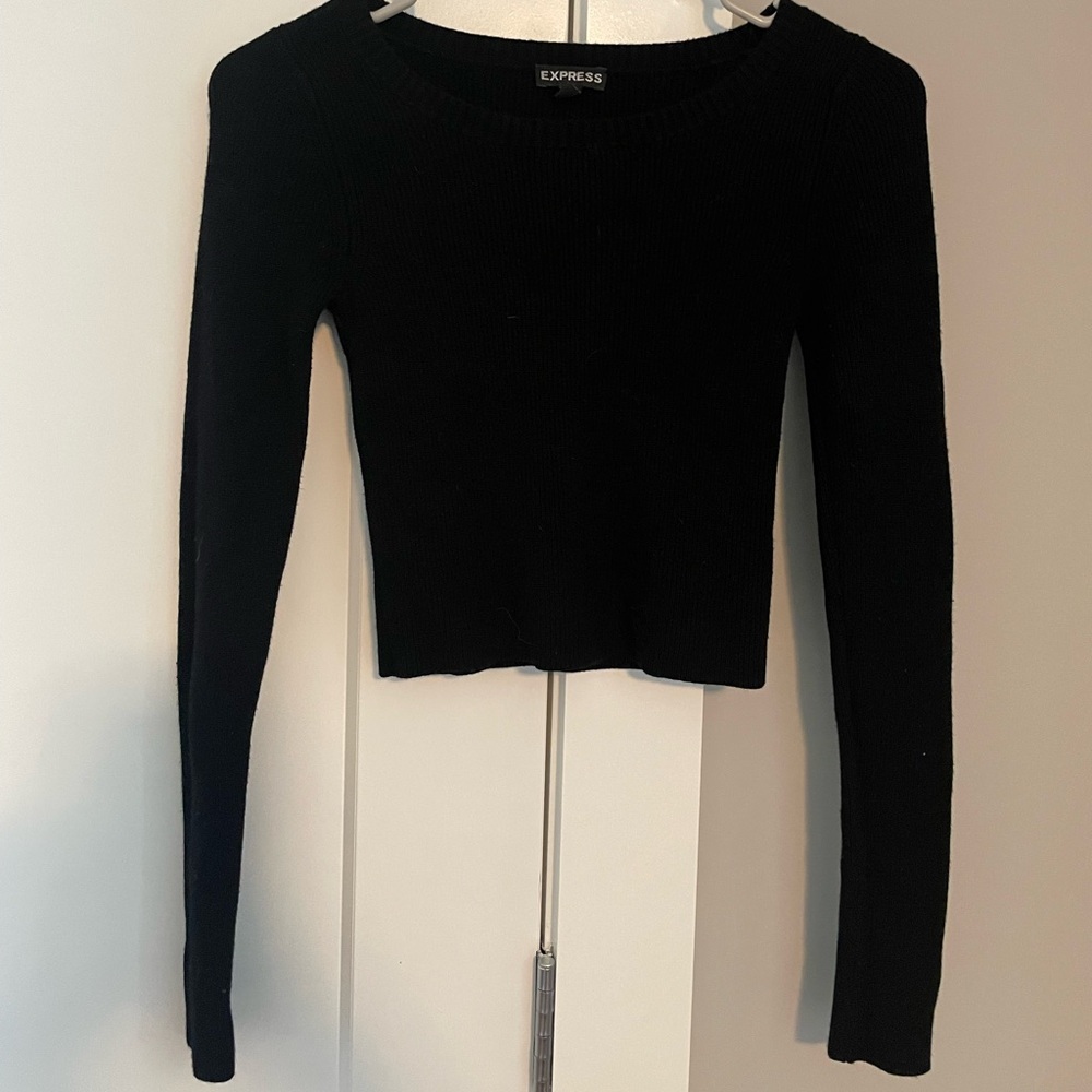 Black Crop Top